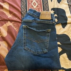 Signature Levi’s   33/30